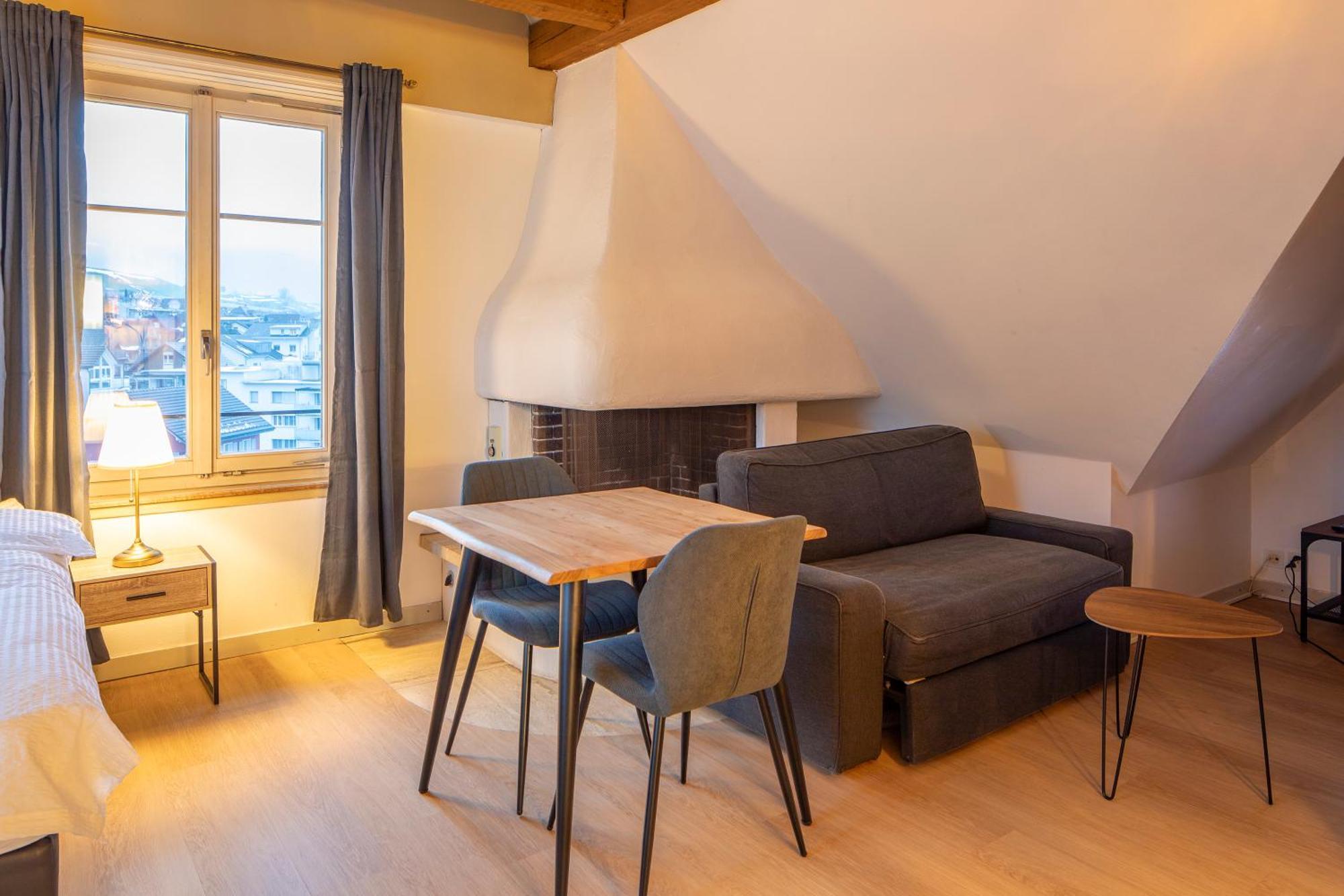 Guest house Rigiblick Am 4*